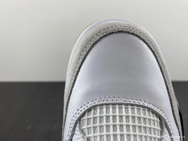 SB x 4 Nike DR5415-100 Air Jordan 1123